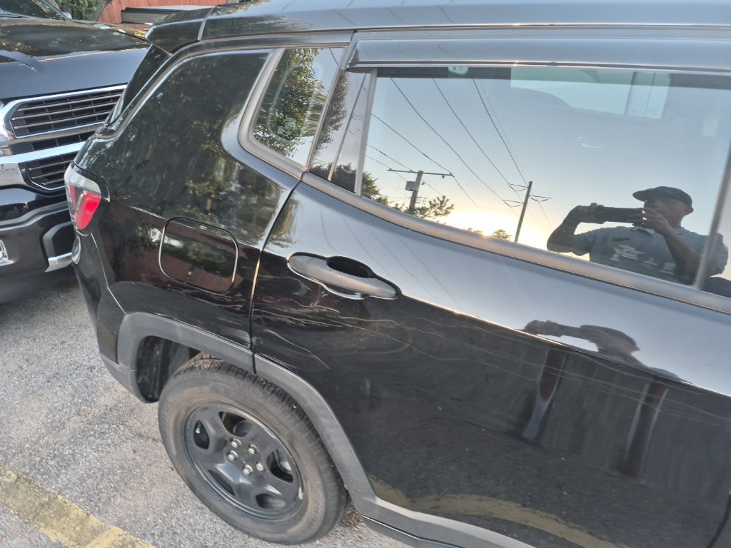 Used 2019 Jeep Compass Sport FWD image 22