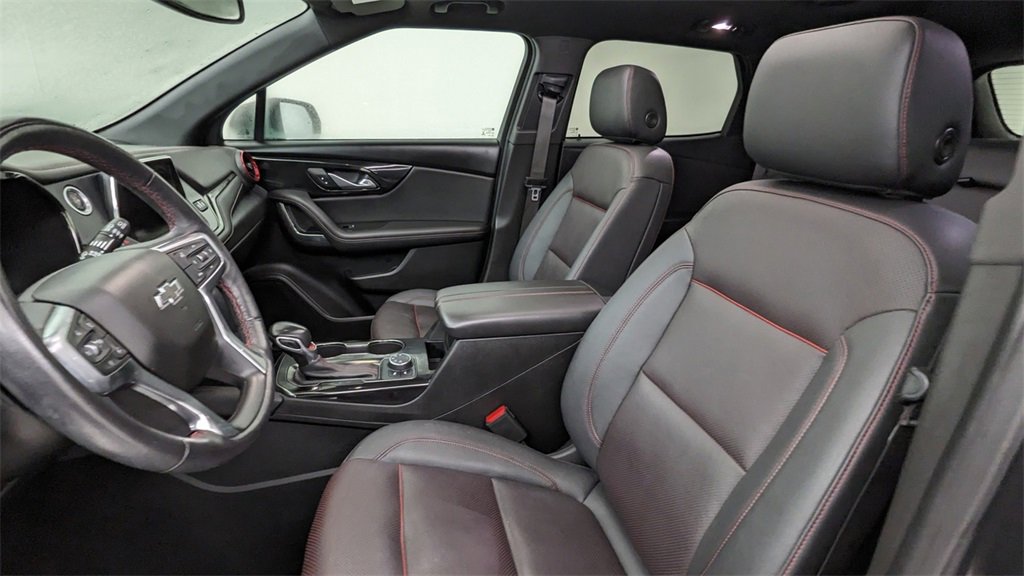 Used 2022 Chevrolet Blazer RS image 2