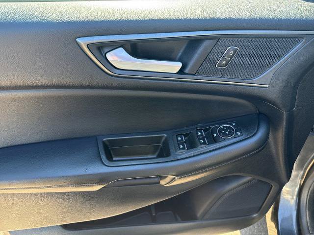 Certified 2020 Ford Edge SE FWD image 10