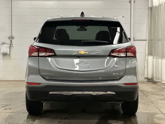 Used 2024 Chevrolet Equinox LT AWD/4WD image 4