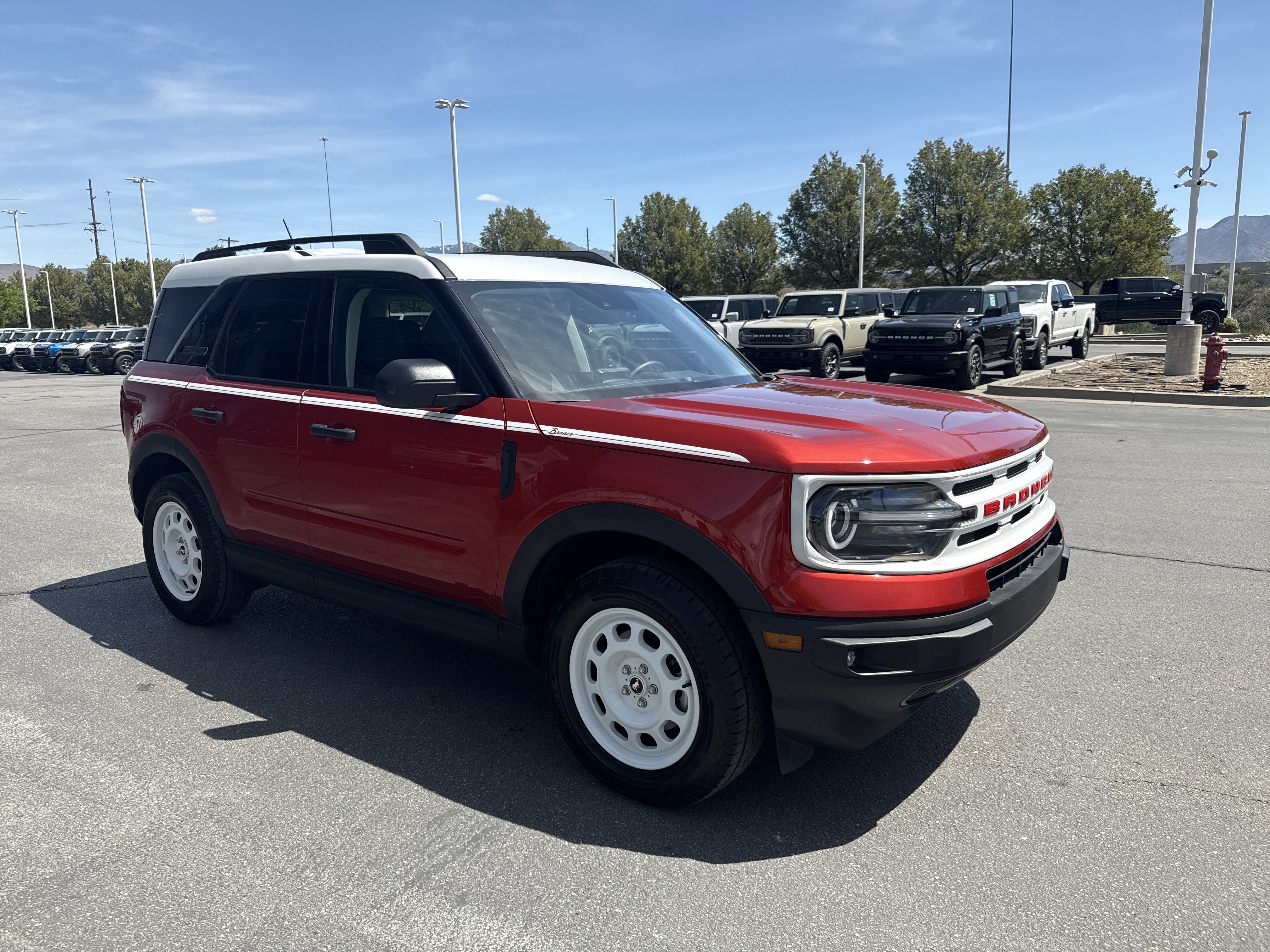 Certified 2024 Ford Bronco Sport Heritage w/ Heritage Convenience Package AWD/4WD image 7