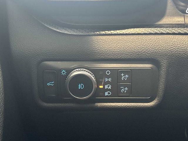 Certified 2022 Ford Explorer ST-Line AWD/4WD image 17