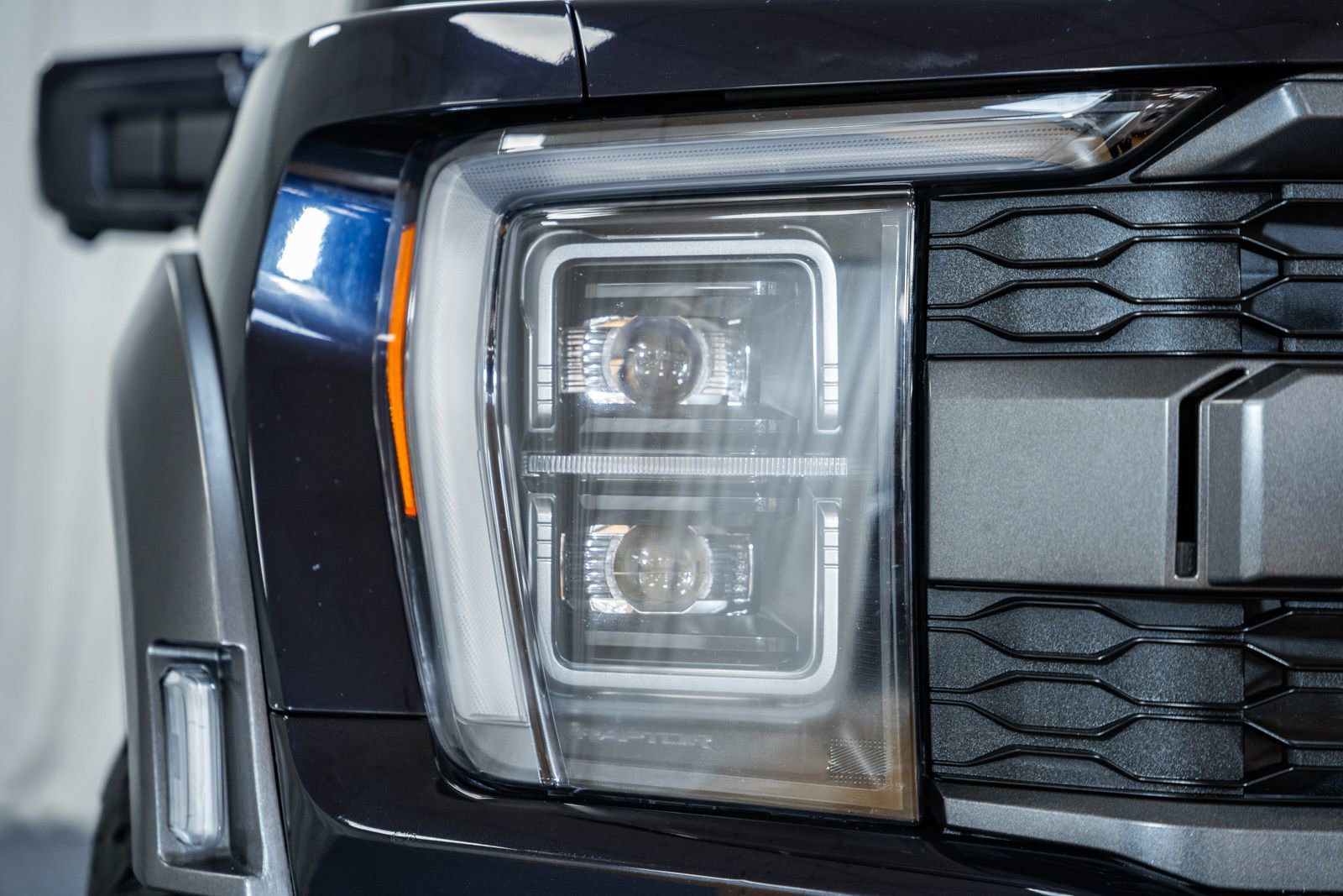 Certified 2022 Ford F150 Raptor w/ Raptor 37 Performance Package image 9