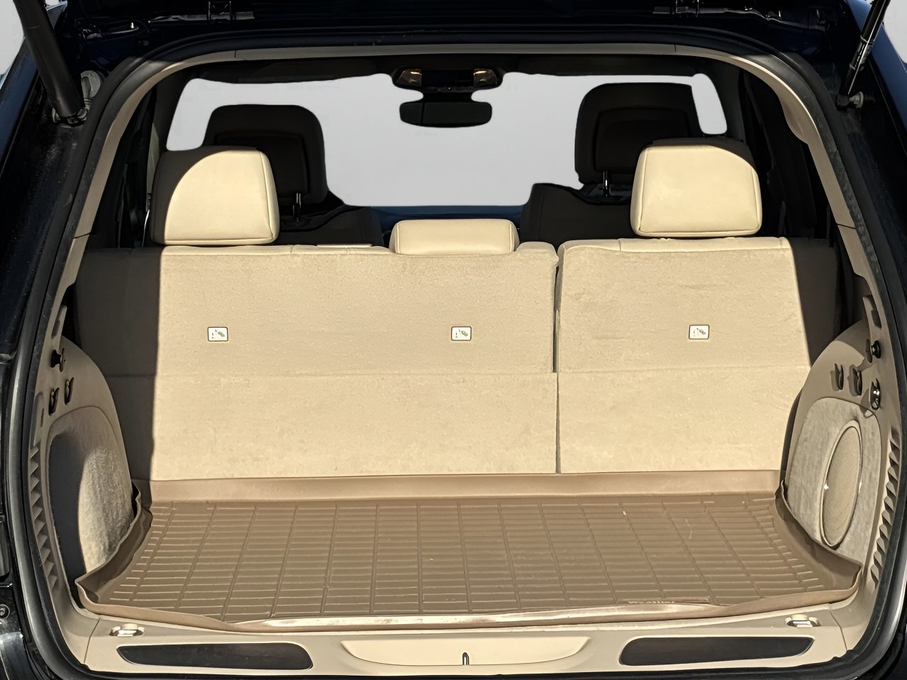 Used 2020 Jeep Grand Cherokee Overland image 14