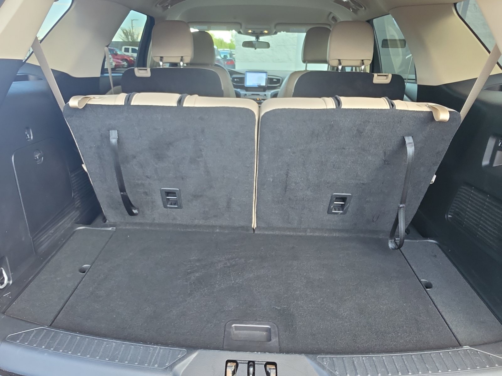 Certified 2023 Ford Explorer XLT w/ Equipment Group 202A AWD/4WD image 16