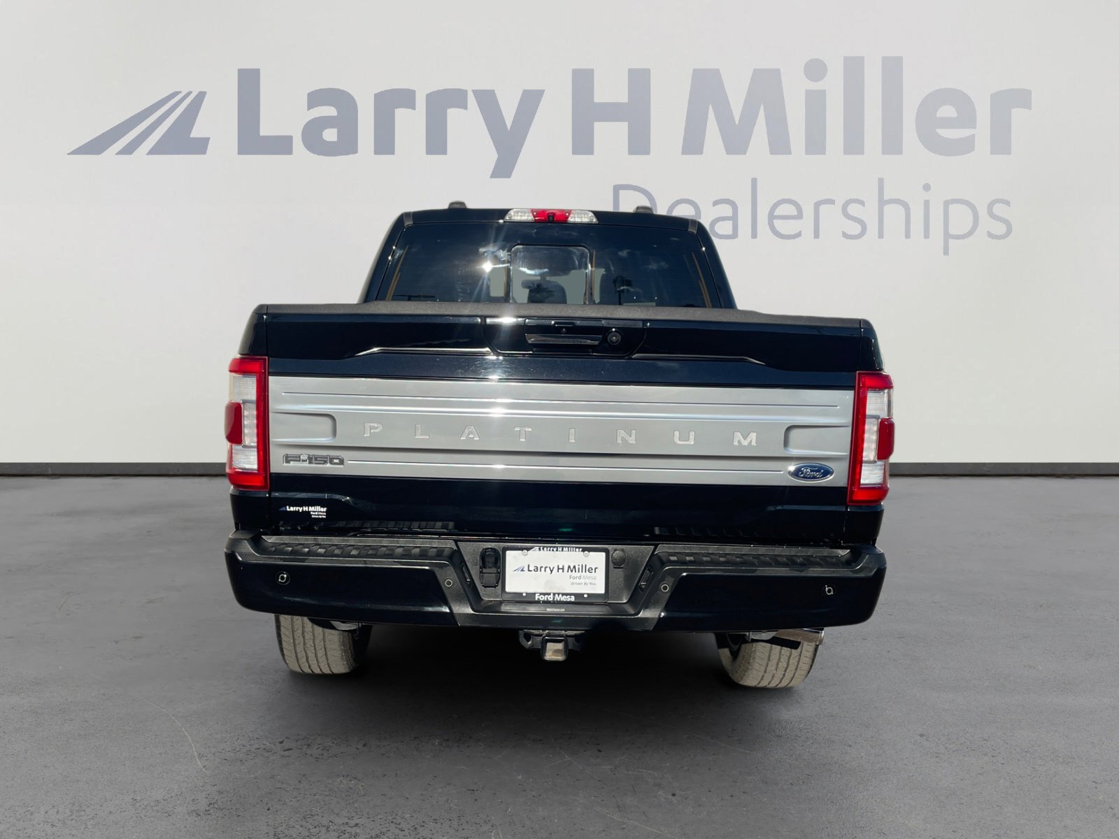 Certified 2023 Ford F150 Platinum w/ Equipment Group 701A High image 4