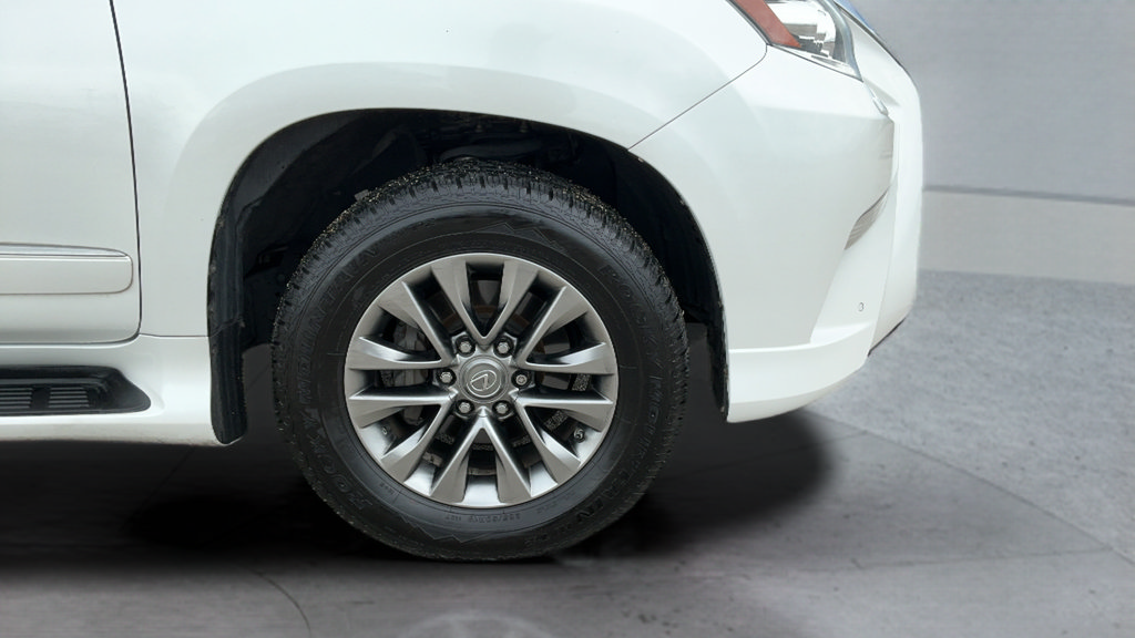 Used 2018 Lexus GX 460 Luxury w/ Preferred Accessory Package AWD/4WD image 23
