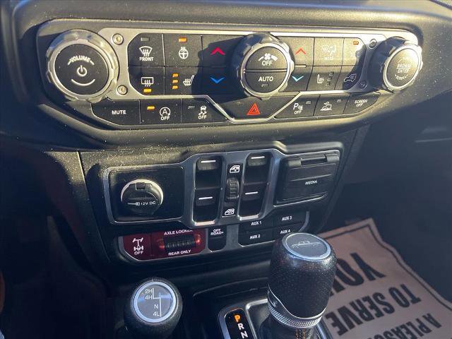 Used 2022 Jeep Gladiator Mojave w/ LED Lighting Group image 17