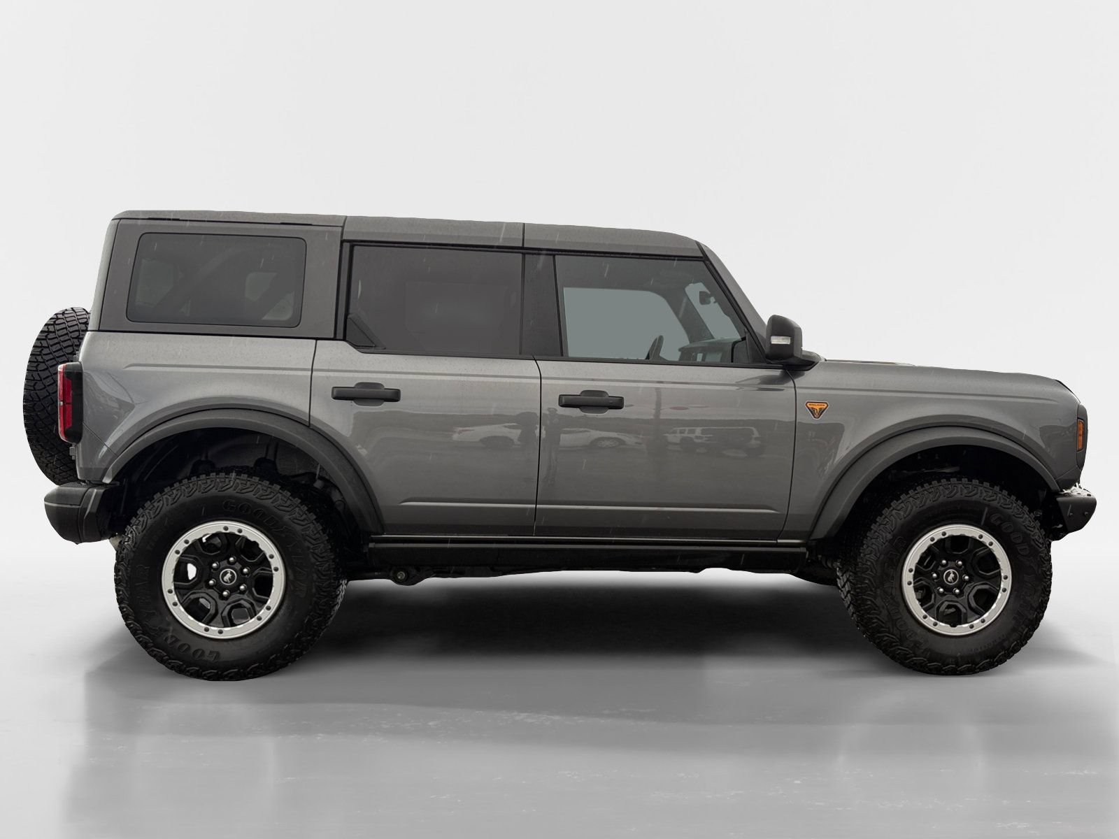 Certified 2022 Ford Bronco Badlands AWD/4WD image 8