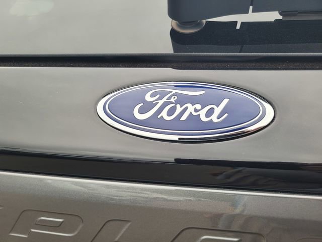 Certified 2023 Ford Explorer XLT w/ Equipment Group 202A AWD/4WD image 7