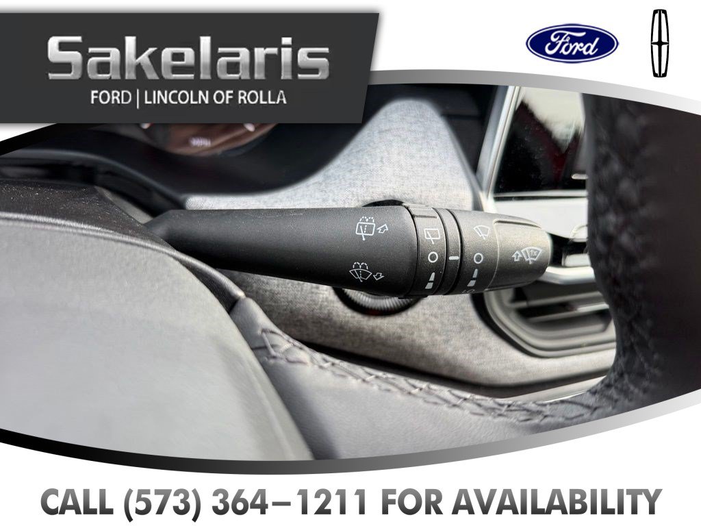 Used 2025 Jeep Compass Latitude AWD/4WD image 19