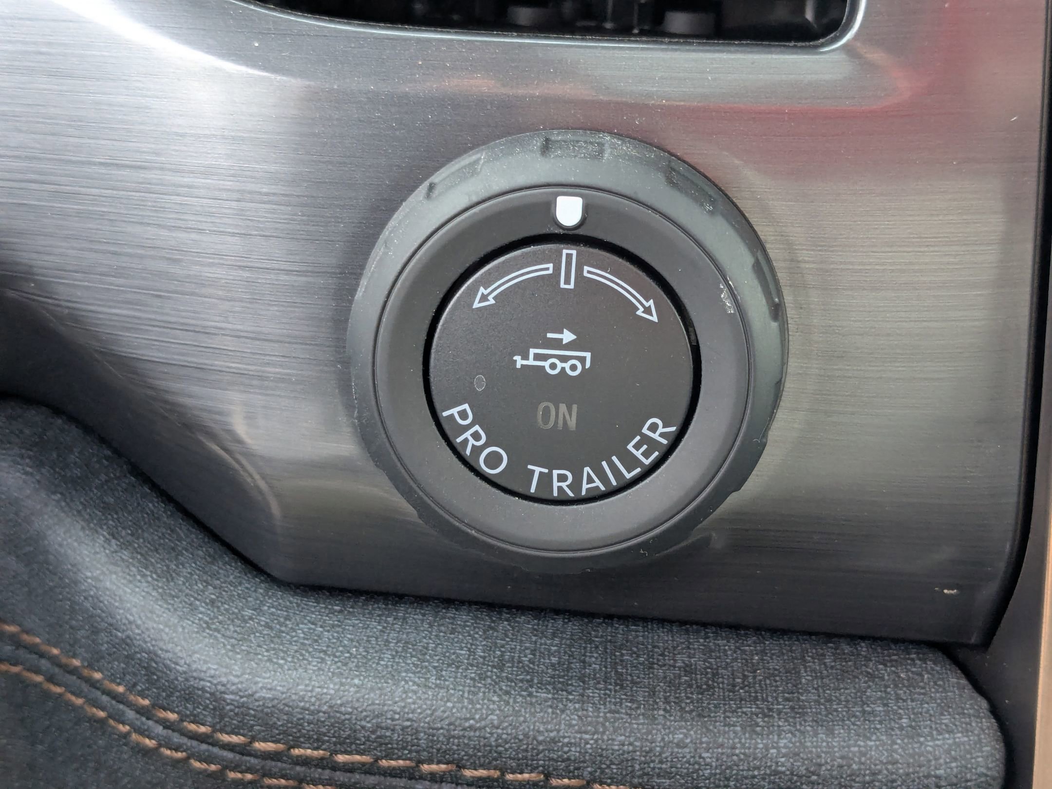 Certified 2025 Ford F150 Lightning Lariat w/ Max Trailer Tow Package image 25