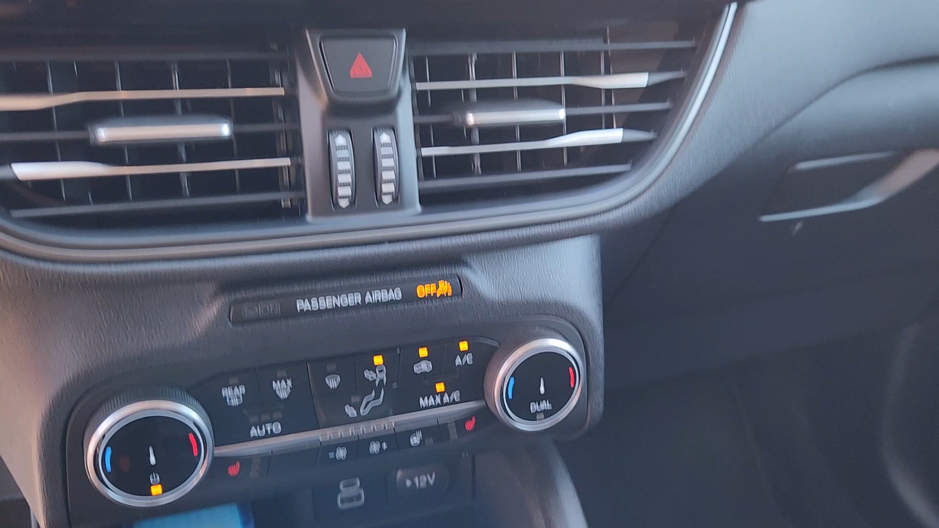 Certified 2024 Ford Escape Active AWD/4WD image 37