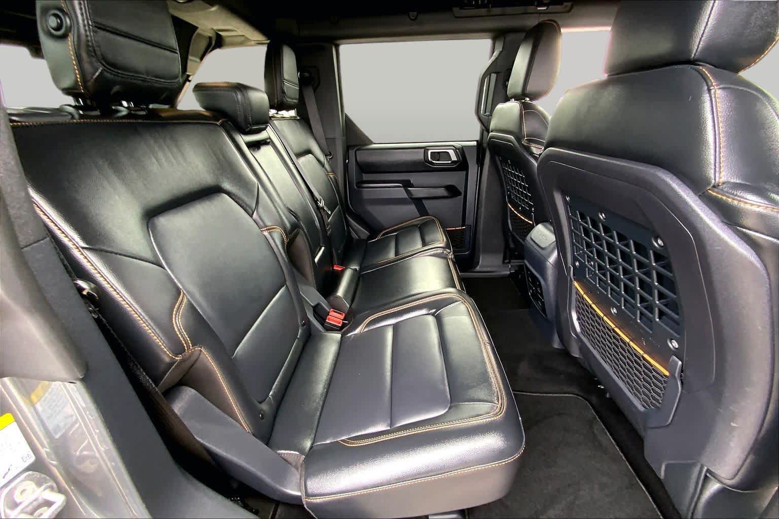 Certified 2024 Ford Bronco Badlands AWD/4WD image 18