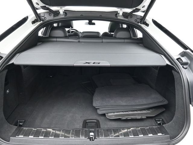 Used 2023 BMW X6 xDrive40i w/ Premium Package image 26