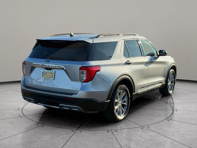 Certified 2022 Ford Explorer XLT w/ Equipment Group 202A AWD/4WD image 12