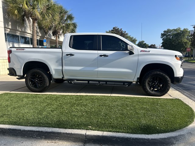 Used 2025 Chevrolet Silverado 1500 Custom Trail Boss AWD/4WD image 3