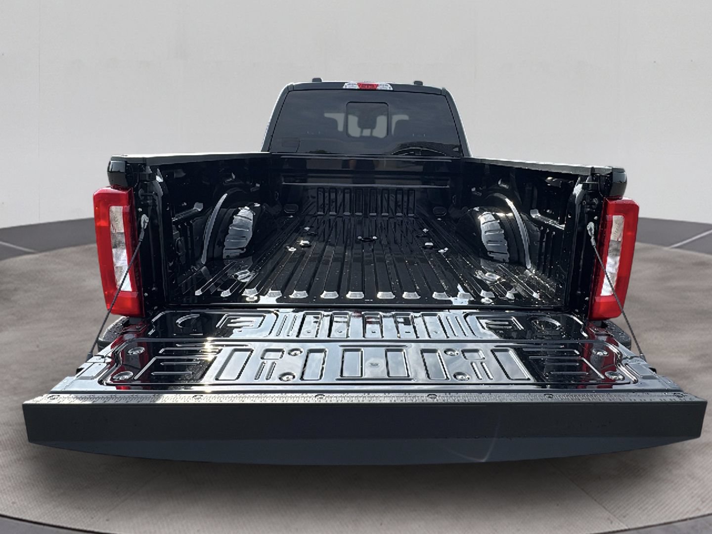 Certified 2026 Ford F250 XL w/ XL Off-Road Package AWD/4WD image 19