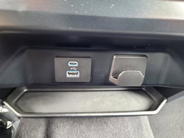 Certified 2023 Ford F150 XLT AWD/4WD image 18