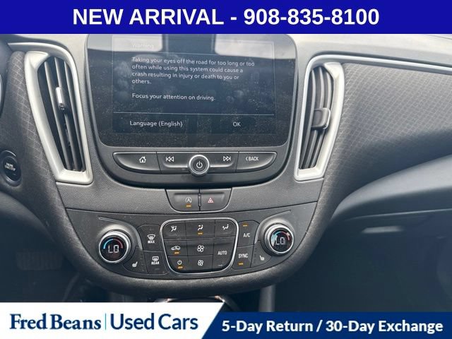 Used 2022 Chevrolet Malibu LT FWD image 12