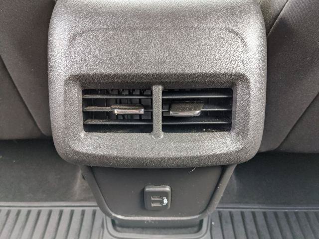 Used 2020 Chevrolet Equinox LT AWD/4WD image 17