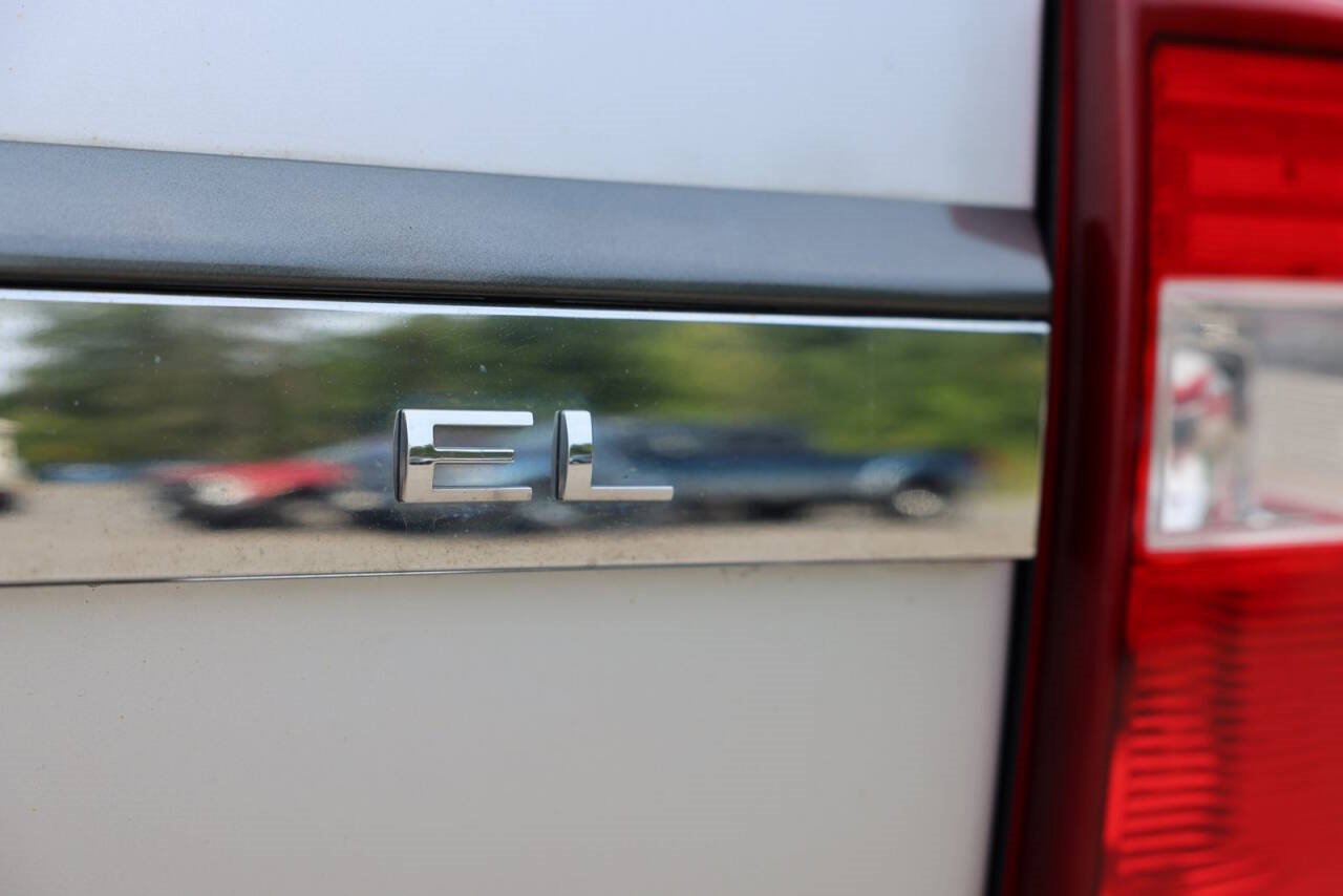 Certified 2017 Ford Expedition EL Limited w/ Equipment Group 301A image 40