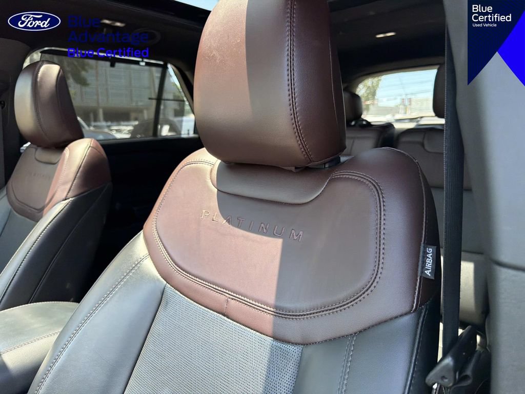 Certified 2023 Ford Explorer Platinum w/ Technology Package AWD/4WD image 19