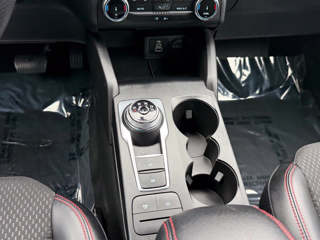 Certified 2025 Ford Escape ST-Line AWD/4WD image 20