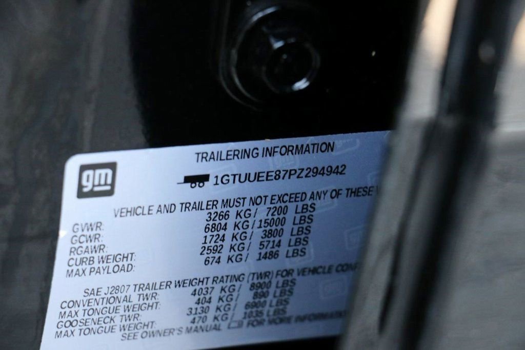 Used 2023 GMC Sierra 1500 AT4 w/ Technology Package image 40