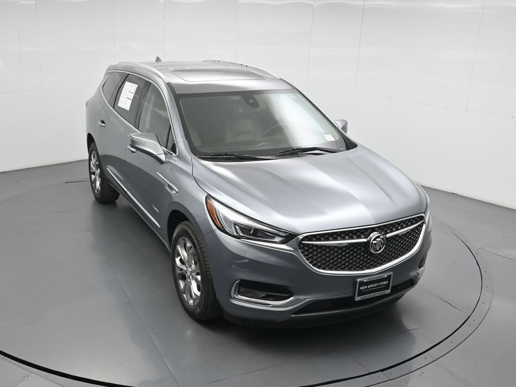 Used 2020 Buick Enclave Avenir w/ Avenir Technology Package FWD image 38