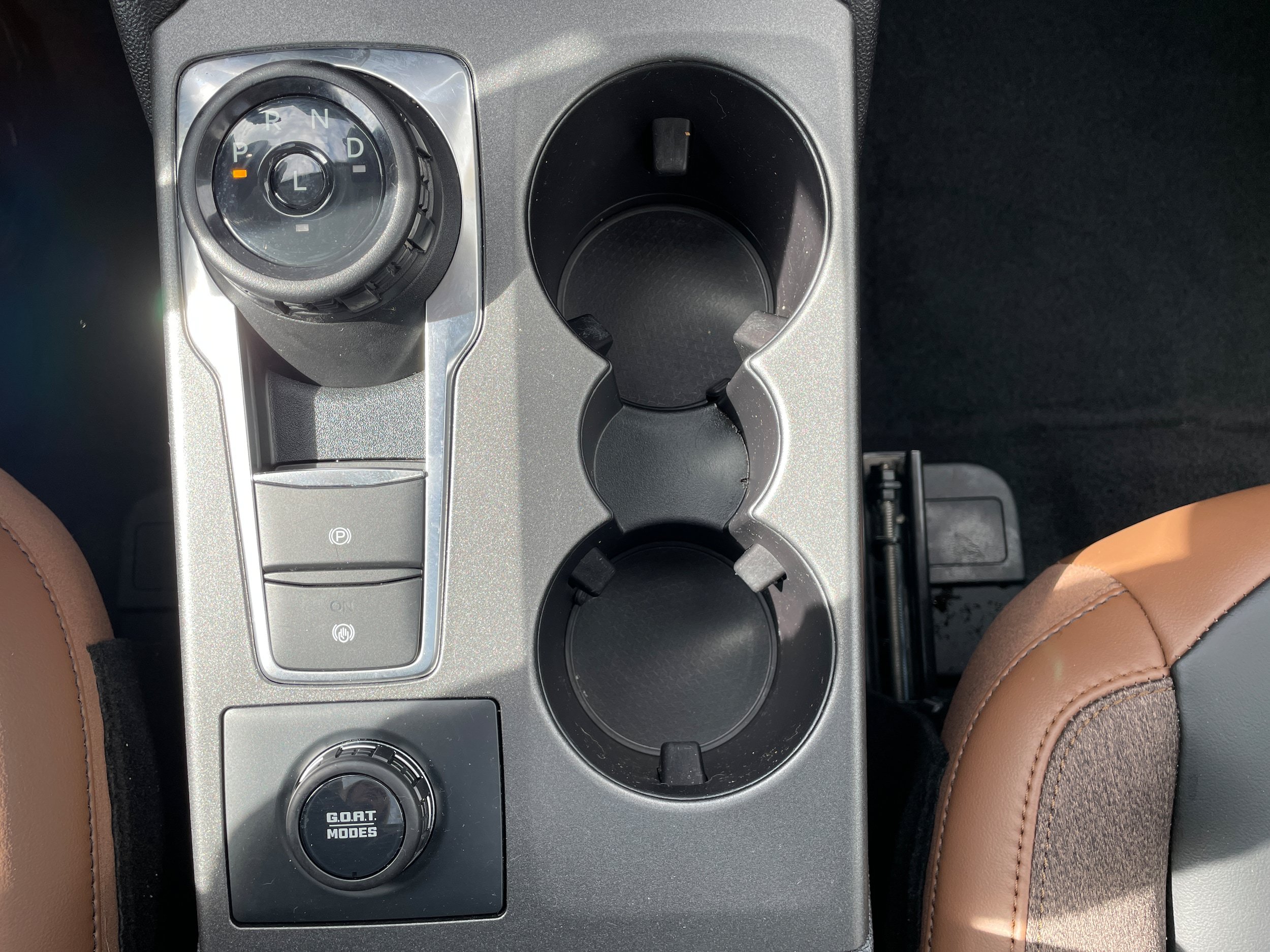 Certified 2025 Ford Bronco Sport Outer Banks w/ Outer Banks Tech Package+ AWD/4WD image 26