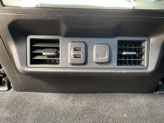 Used 2019 Chevrolet Silverado 1500 LT w/ All-Star Edition AWD/4WD image 25