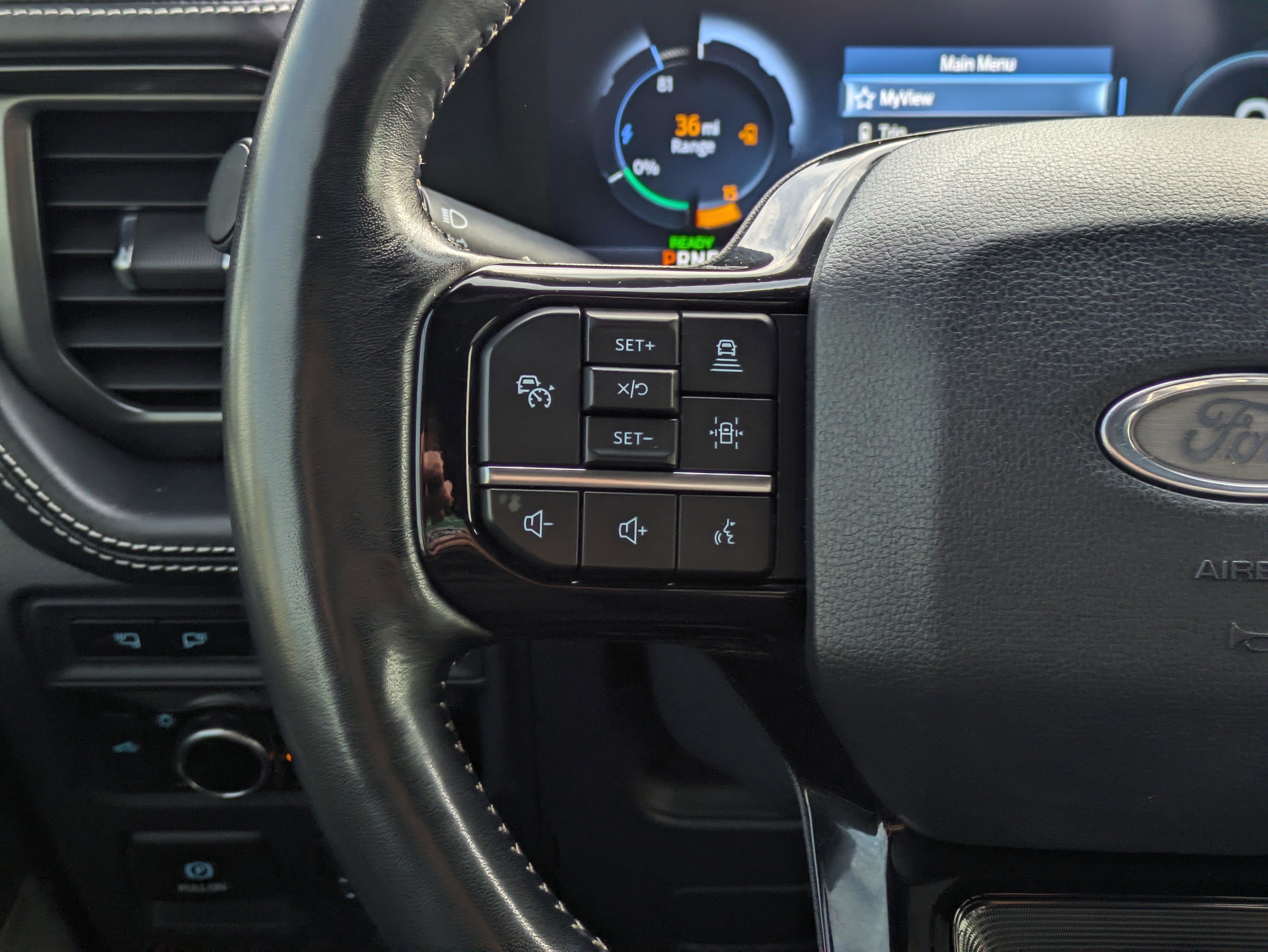 Certified 2023 Ford F150 Lightning Platinum image 26