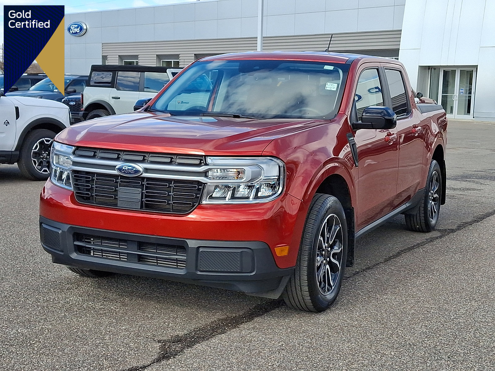 Certified 2024 Ford Maverick Lariat image 1