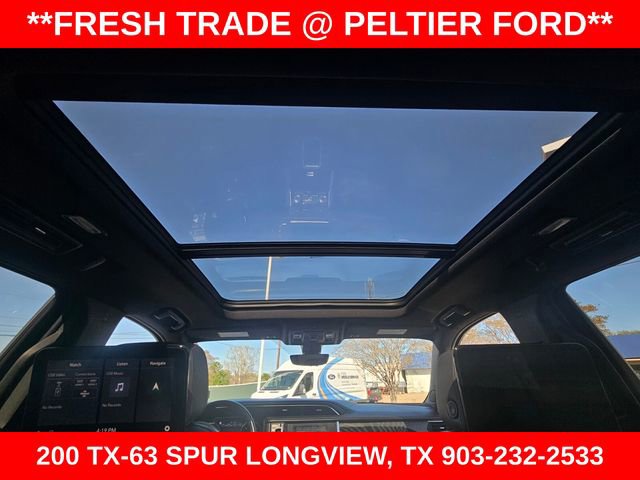 Used 2021 GMC Yukon XL Denali w/ Denali Ultimate Package image 16