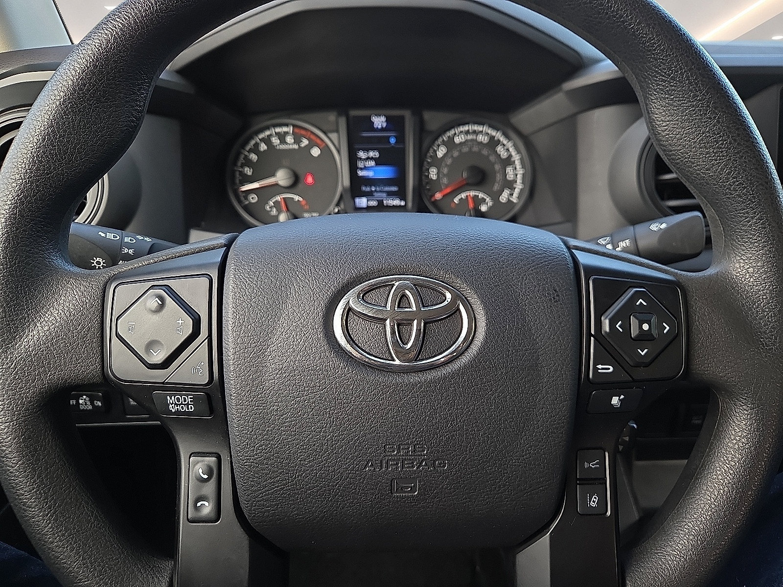 Used 2022 Toyota Tacoma SR AWD/4WD image 24