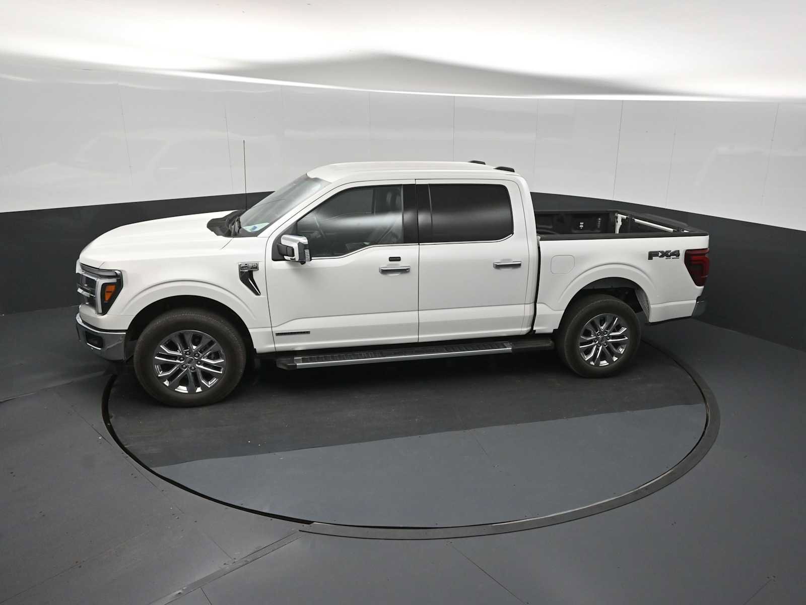 Certified 2025 Ford F150 Lariat w/ Equipment Group 501A Mid AWD/4WD image 13
