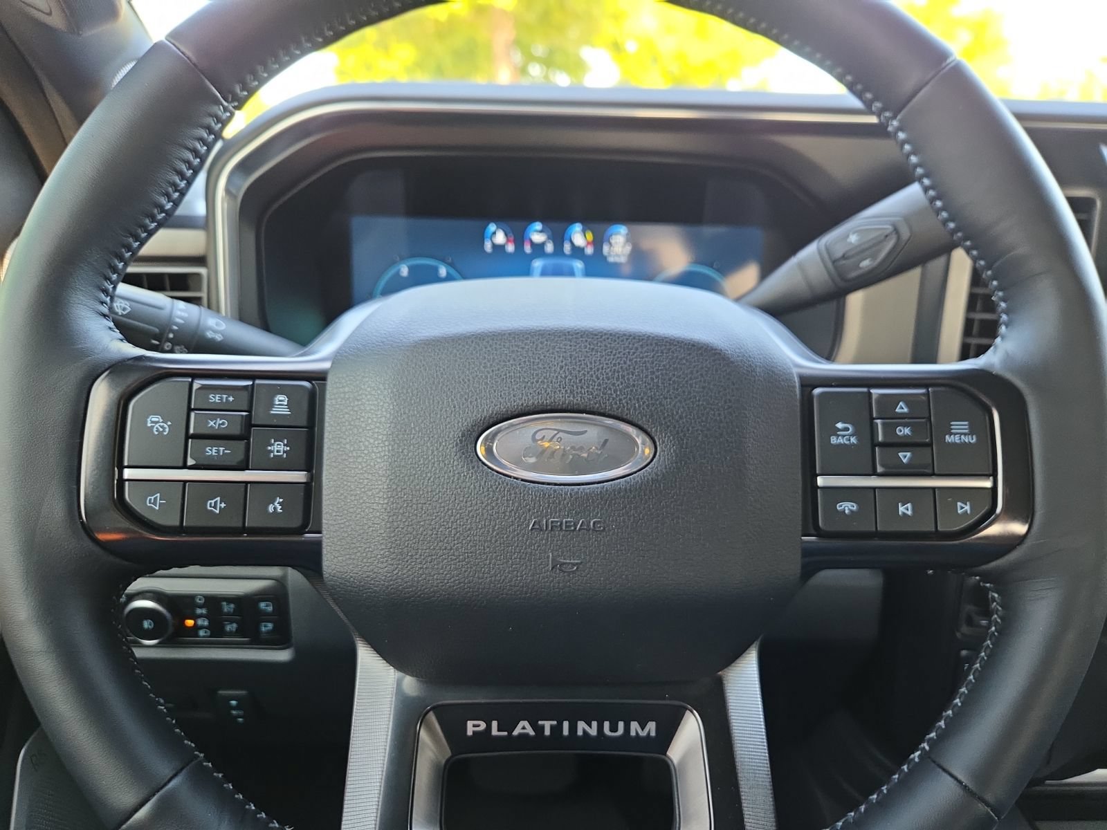 Certified 2026 Ford F250 Platinum w/ Tremor Off-Road Package AWD/4WD image 17