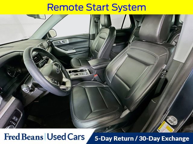 Certified 2022 Ford Explorer XLT w/ Equipment Group 202A AWD/4WD image 25