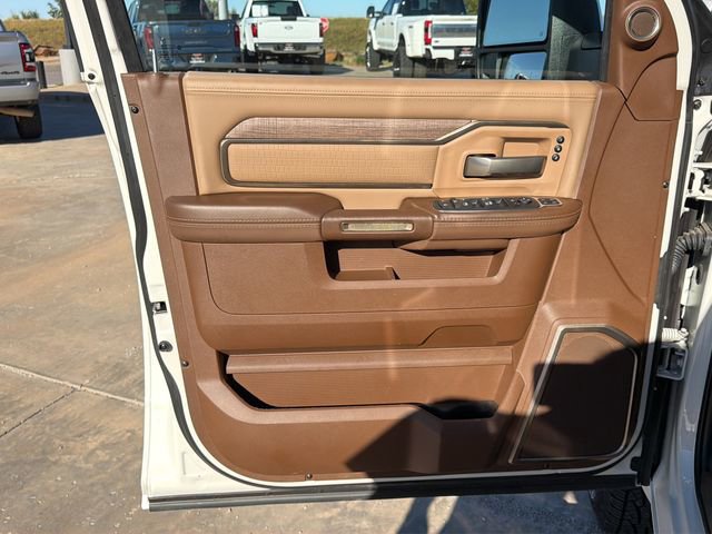 Used 2024 RAM 3500 Limited image 18