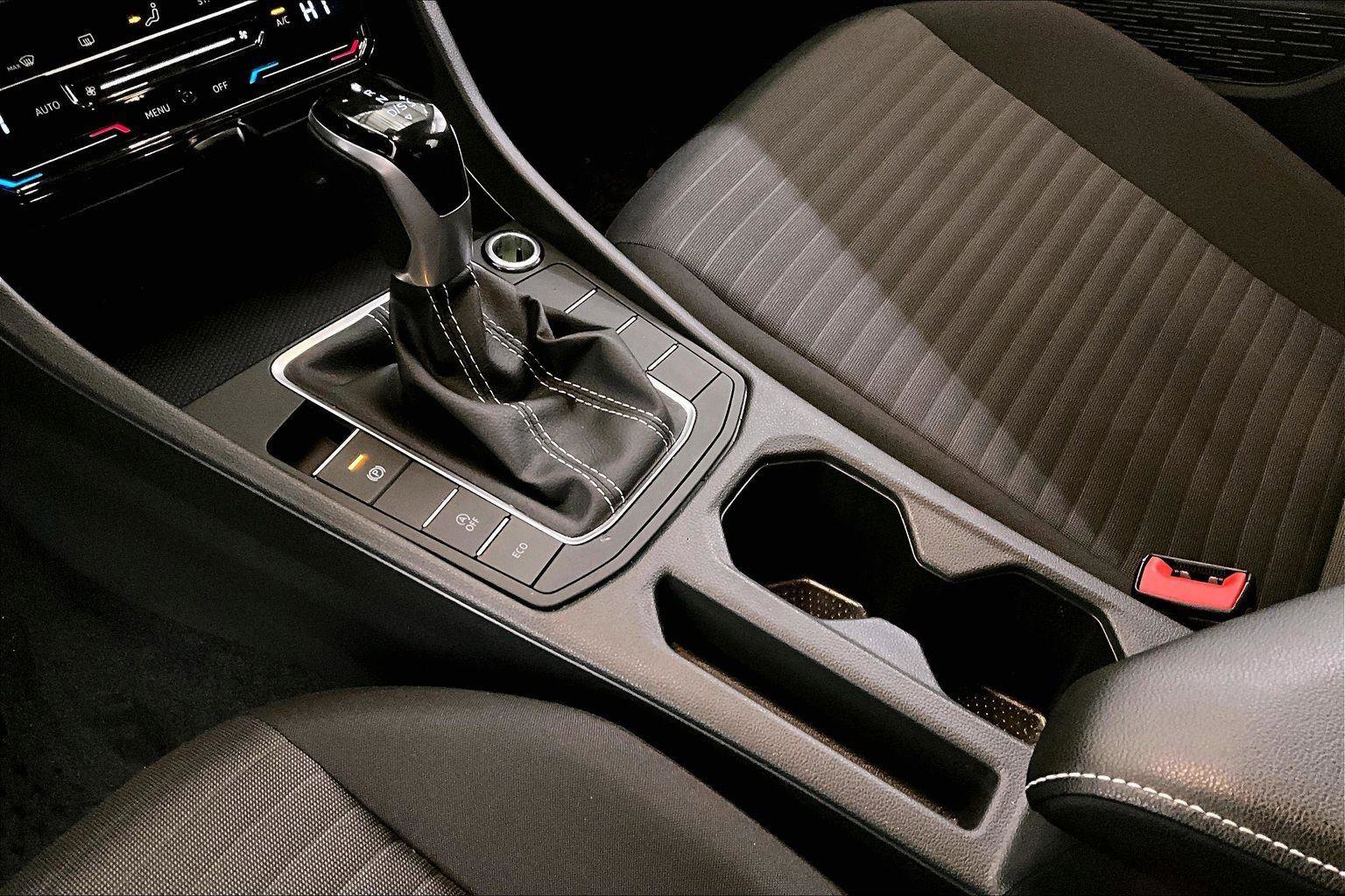 Used 2025 Volkswagen Jetta S image 16