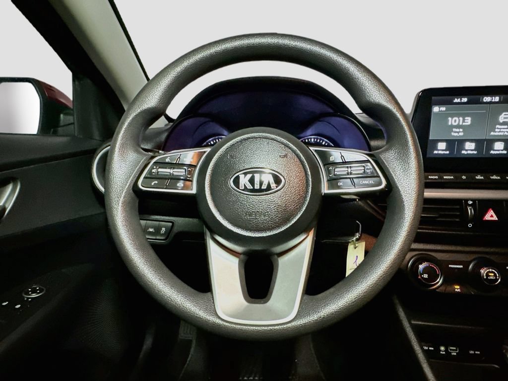 Used 2021 Kia Forte LXS FWD image 13