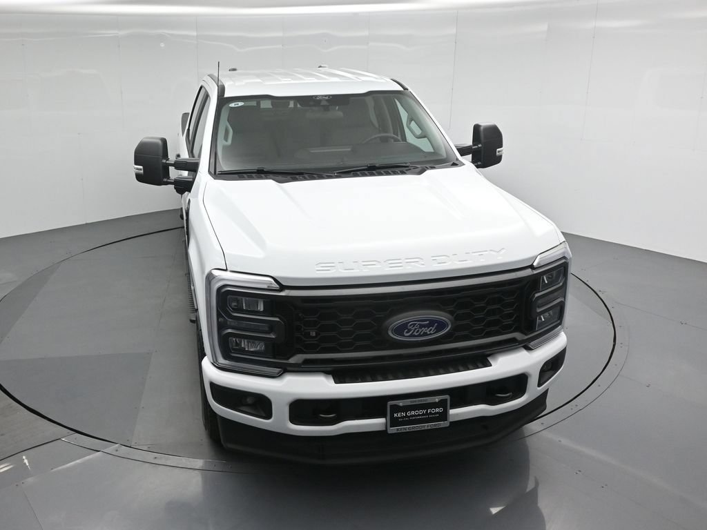 Certified 2025 Ford F250 XL w/ STX Appearance Package AWD/4WD image 33