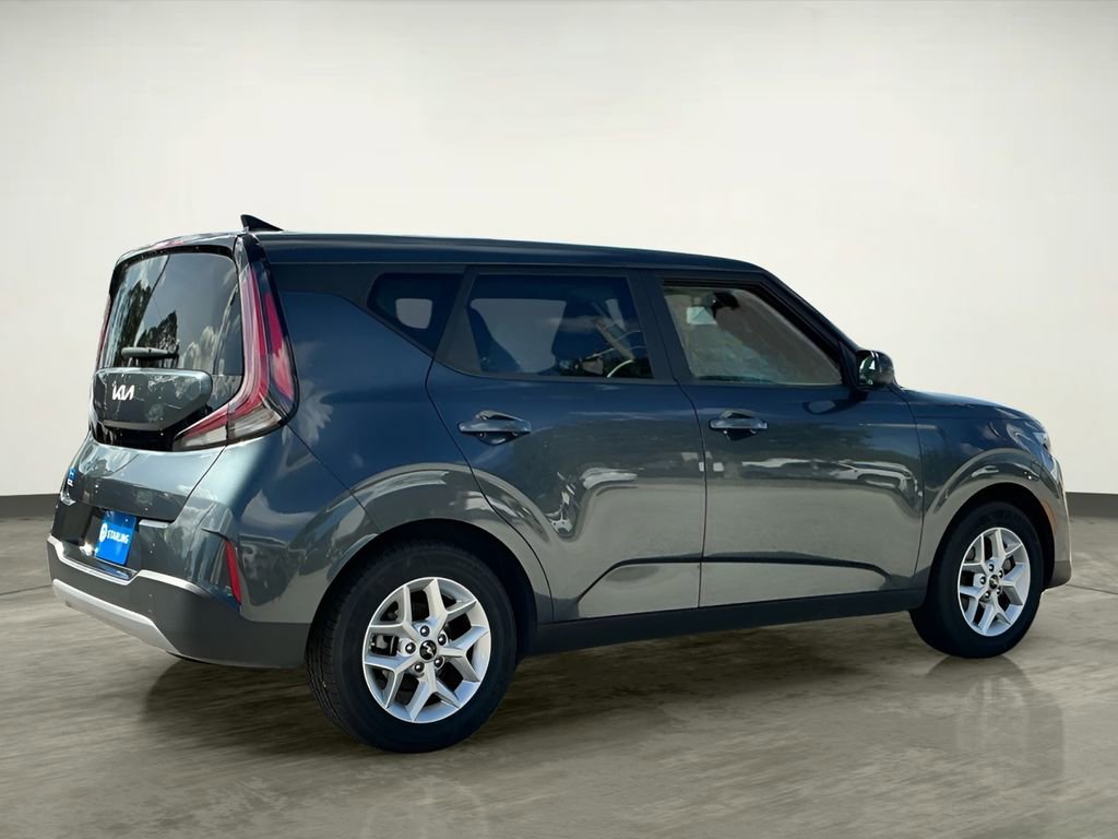 Used 2024 Kia Soul LX w/ Option Group 015 image 9