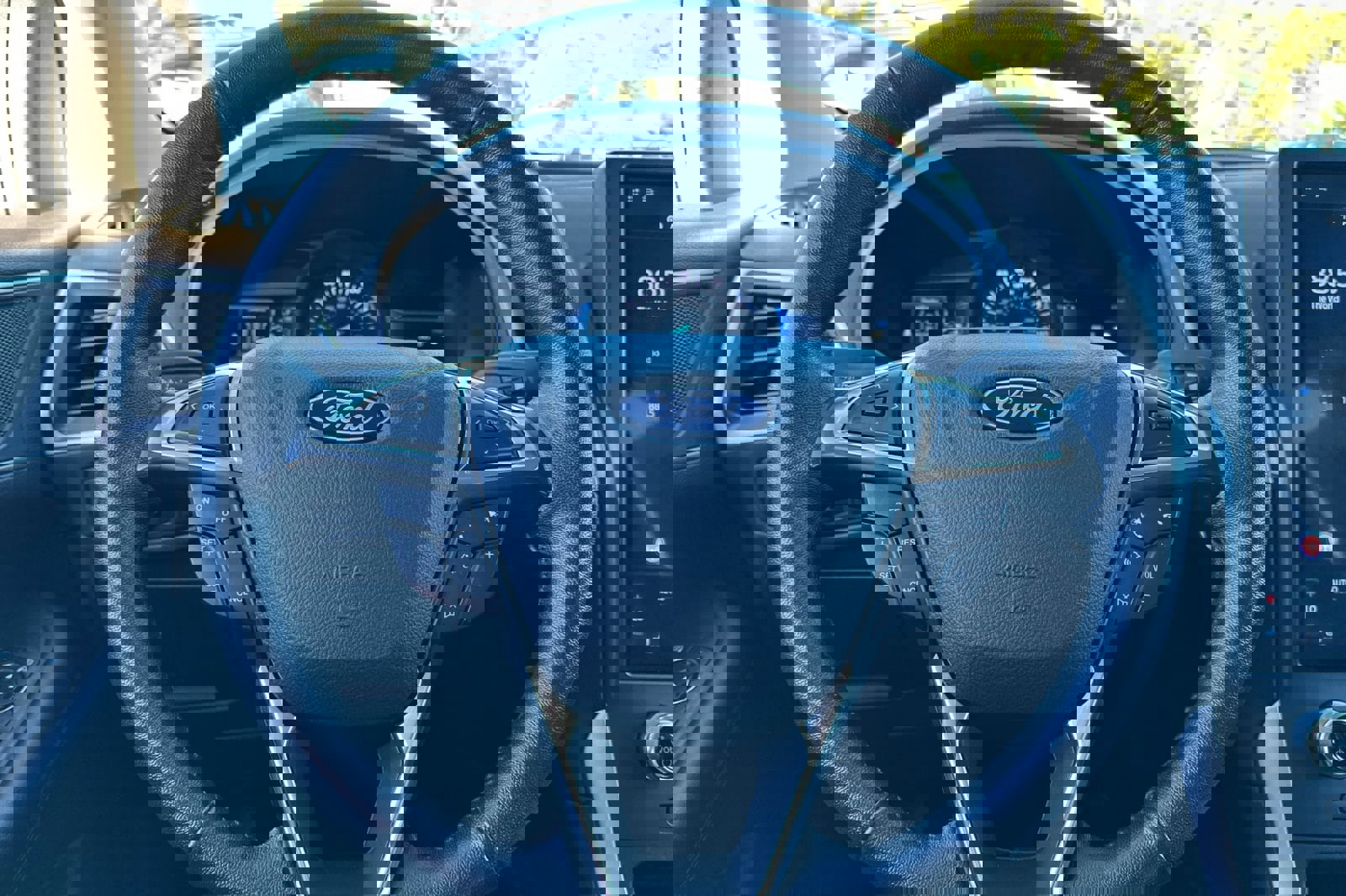 Certified 2023 Ford Edge SEL image 24