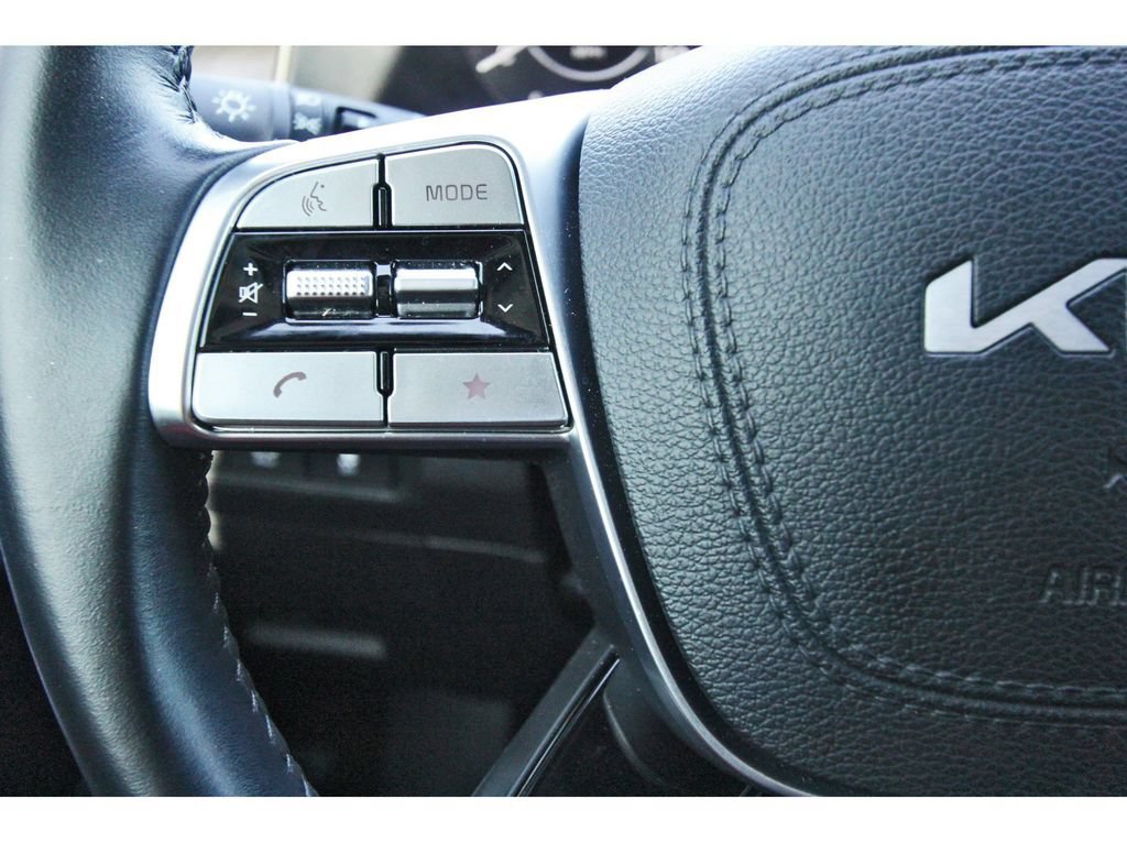 Used 2023 Kia Telluride SX FWD image 19