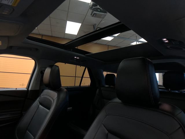 Certified 2023 Ford Explorer Limited w/ Limited Technology Package AWD/4WD image 20