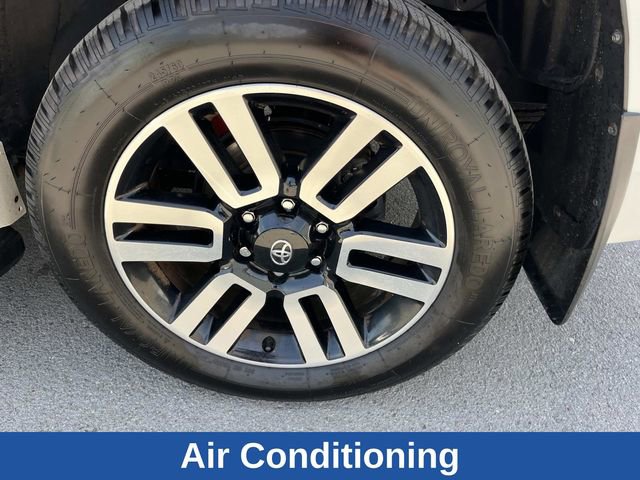 Used 2023 Toyota 4Runner Limited AWD/4WD image 14