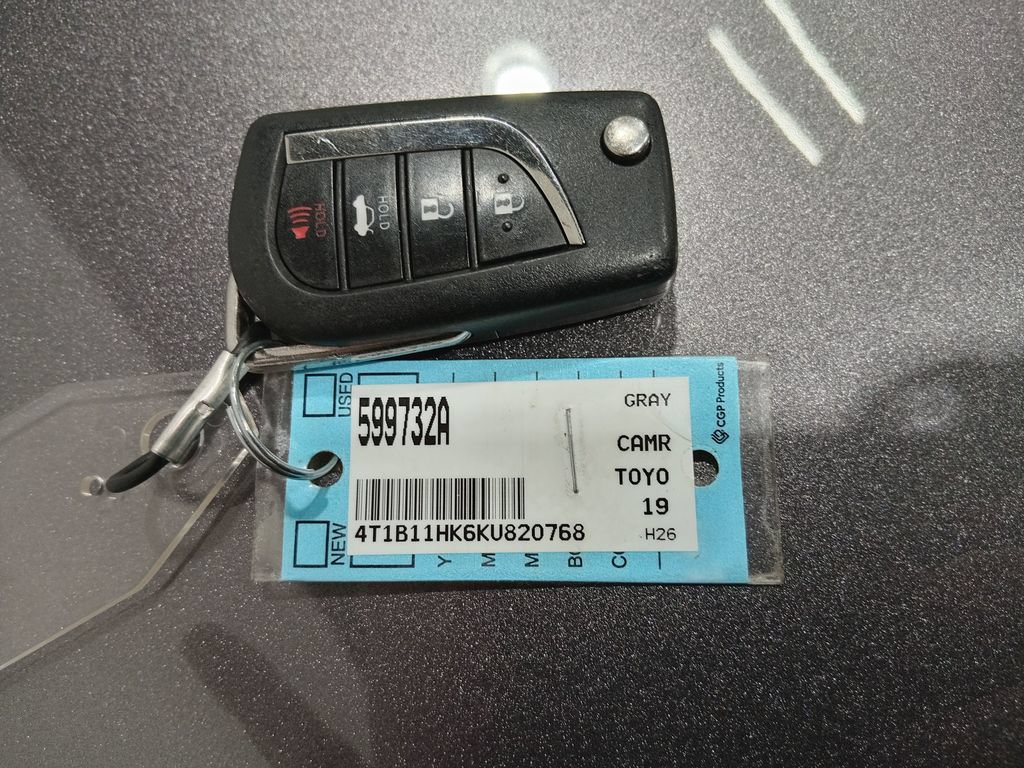 Used 2019 Toyota Camry LE FWD image 24
