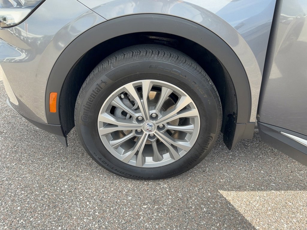 Used 2022 Buick Envision Preferred image 34